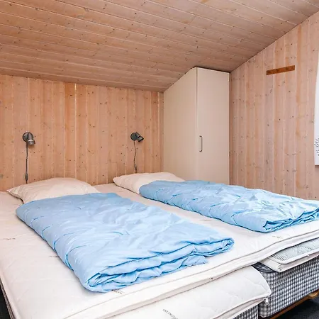 Idyllic Retreat With Whirlpool-by Traum Nyaraló Blåvand